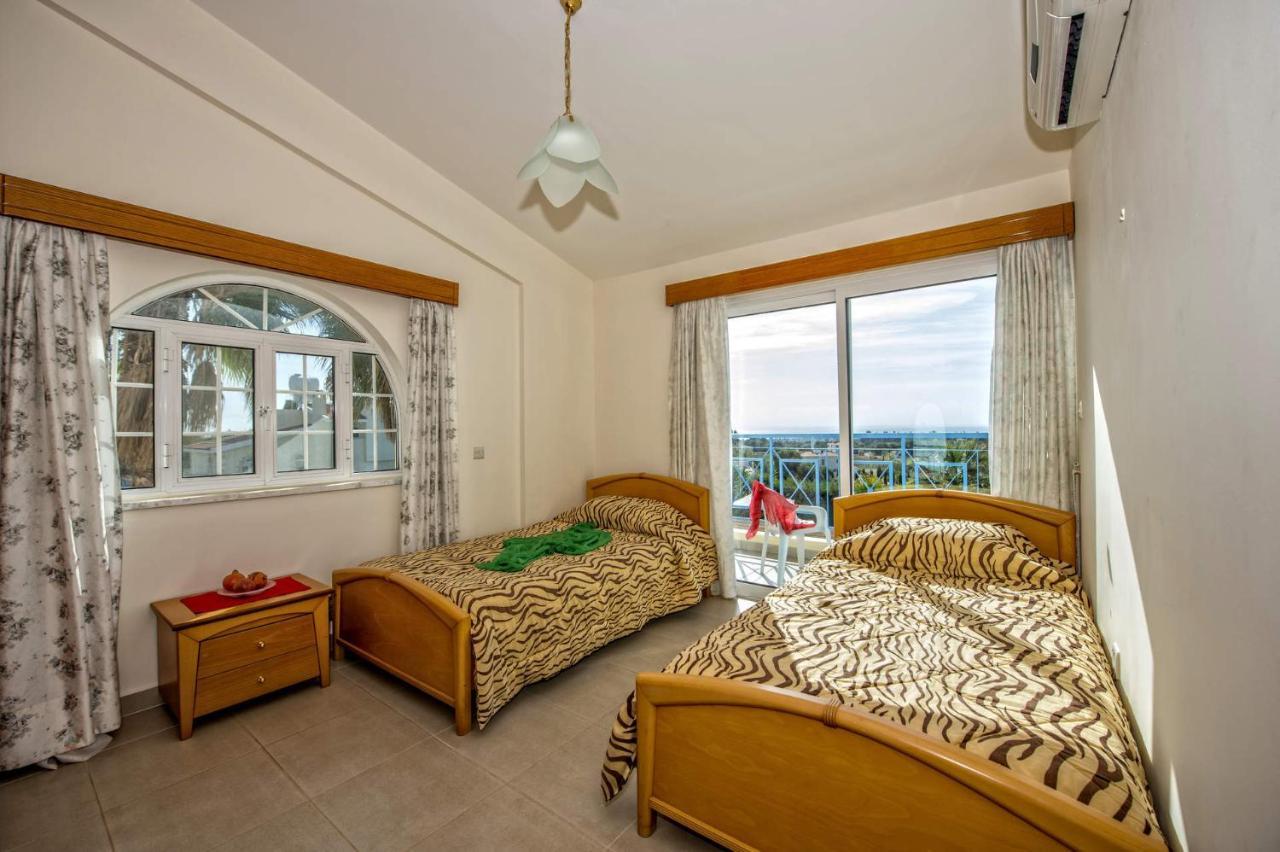 Villa Danae Coral Bay By Villa Plus 佩亚 外观 照片